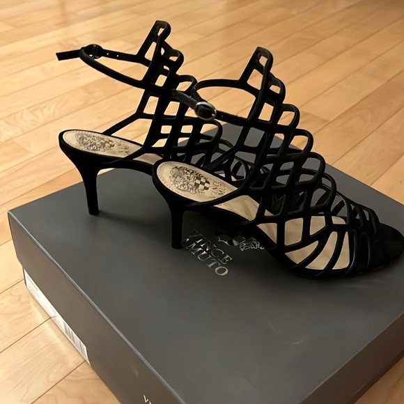 Vince Camuto Cage Style Paxton Sandals - Picture 1 of 5